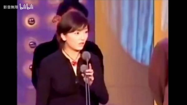 豪放又羞涩的姜珊让人过目不忘,以前的演员是真敢说啊…