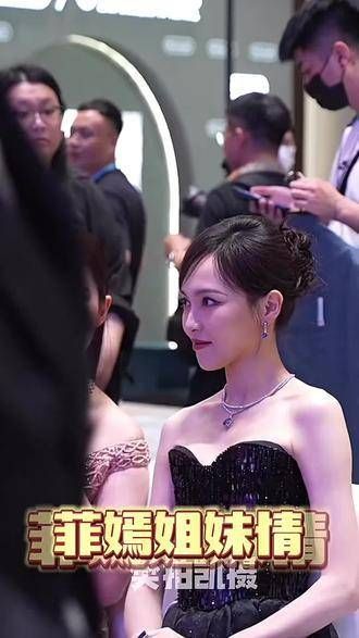 刘亦菲完美身材,这才叫闺蜜, 刘亦菲