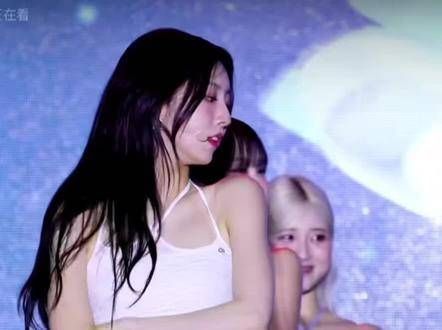 lisa的这段舞蹈谁能不被迷住呢?美爆了 极品身材 韩国女团热舞 舞蹈