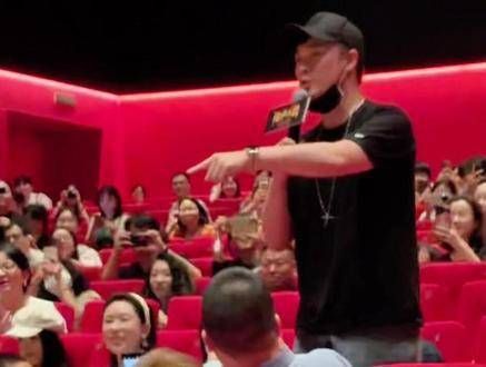 浴火之路上海首映礼 赫赫的发言时刻来临了 陈赫