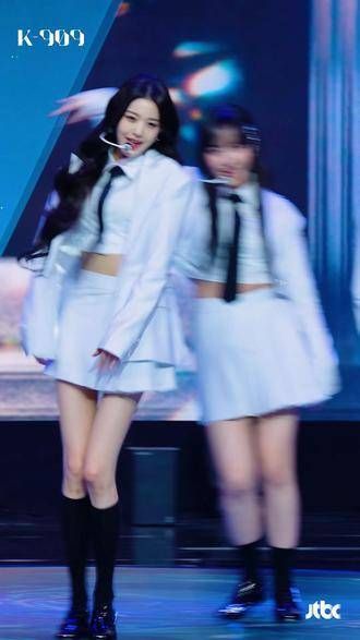 韩国女团IVE张元英的高清现场直拍,展现她的大长腿、极品身材和小蛮腰