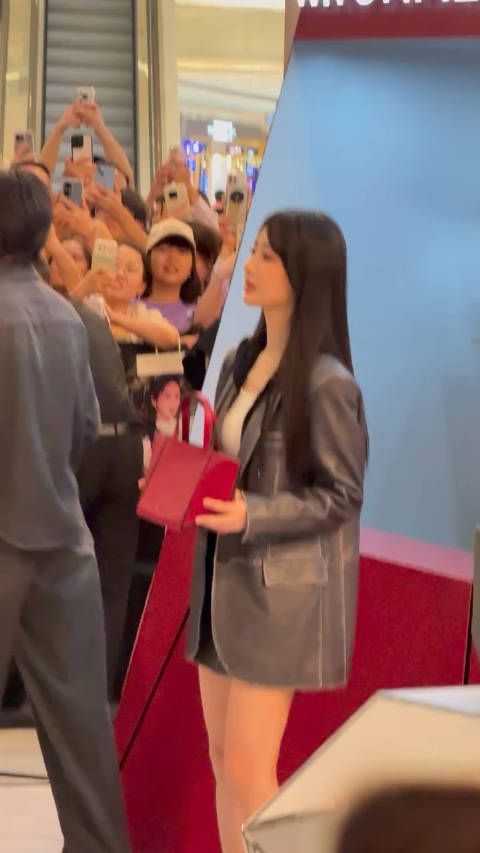杨紫高瘦白,瘦而不柴
