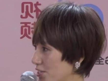 曾在《我的前半生》中饰演情侣,袁泉或许不算绝色,但她的气质绝对是顶级的!