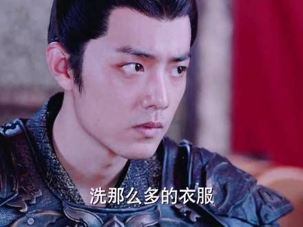 终于有人能无条件地对我好了,我感动得泪流满面