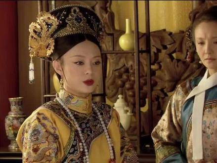 后宫中的妃嫔,都是下凡历劫的仙子