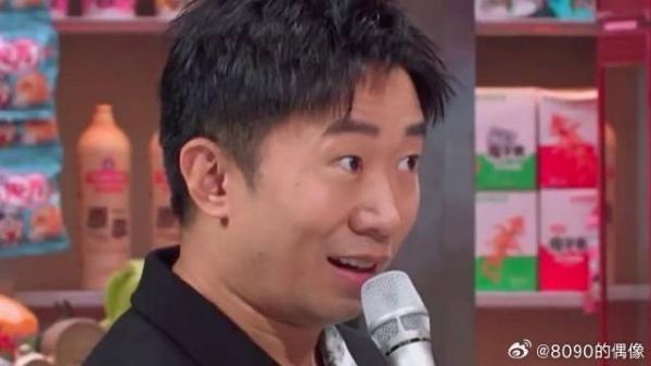 杨迪念得很小声,试图蒙混过关,还是被何炅听出来!