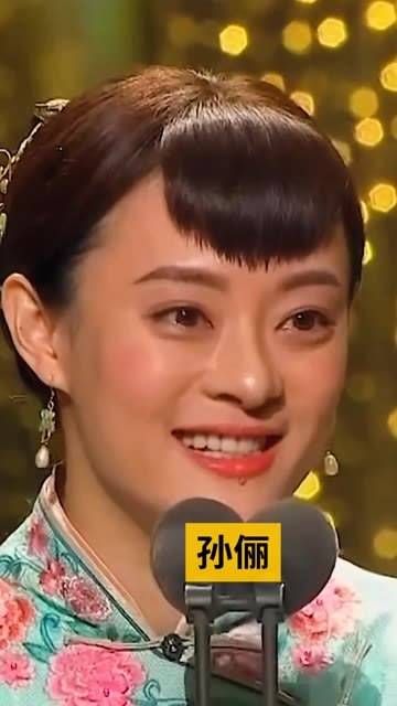 作为三大奖大满贯得主,为了拍戏半年仅见一次孩子,获奖后泪洒现场…