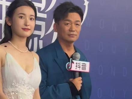 我们王宝强 一直怀着感恩之心,即使出道多年,成为前辈…