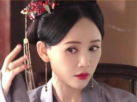 墨雨云间又名狂徒的世界,狠辣后妈季淑然赶走继女…