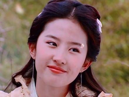 灵儿真是美强惨,本应是明媚少女,却承受了太多