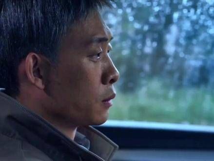 安欣的副驾驶从常常有人陪伴,到最后只剩下自己