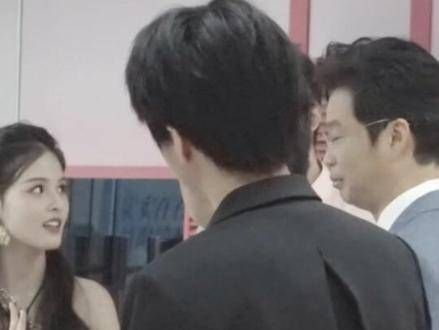 往那儿一站,确实是让人怦然心动的存在,这点无可争议