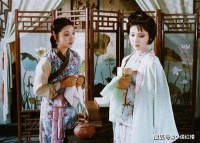 王熙凤抄检大观园，为何抄黛玉的潇湘馆，却没抄宝钗的蘅芜苑？