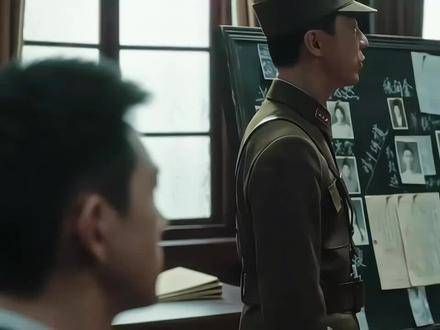 明明只是帮忙,如今却有无数证据表明他与g有关