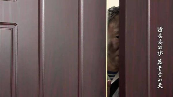 钱大宝一身土去找乡长，乡长竟没认出是谁