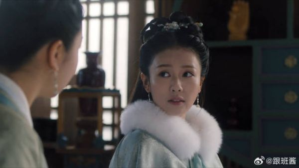 女婢觉得男子俊美是优点,时宜反驳贼绝,女婢:屈才了