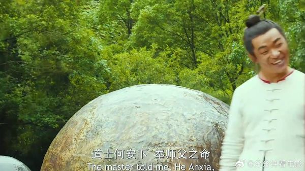 道士下山:王宝强和师兄弟比武,一人打败全部,被师傅赶下山