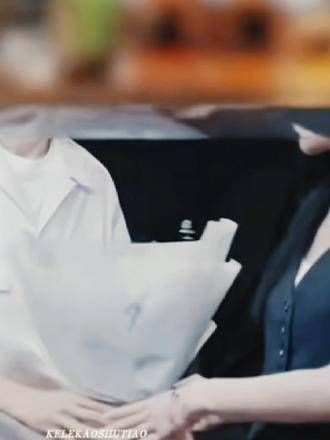 原来一天能约会两次，送上两束花