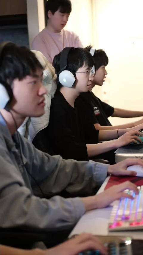 柏林下了好几天雨今天放晴了喵
