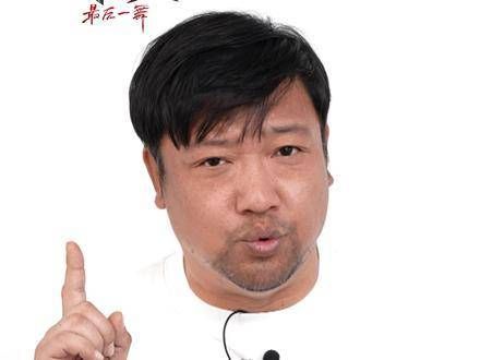 听!毒液的中文说得是不是很流利?贾冰为毒液献声