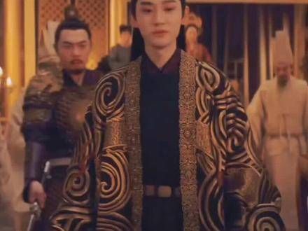 他确实是真皇子,但那个位置并非他所求,无论穿不穿这身衣服…