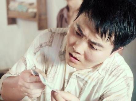 小禾卿卿有点田 开播 小伙穿越到80年代,助力父亲发家致富!