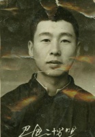 路遥贫困中悲愤去世，死前妻子坚持离婚，12年后独女将她告上法庭