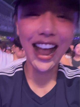 莫文蔚我终于来了!在上海拍戏真是太幸福,破音也要唱!