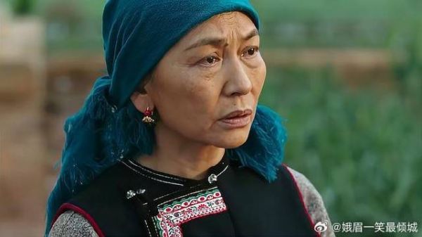 谢强就要出狱,凤姨心里忐忑不安,找阿遥商量