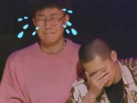 小早安在原创舞台上献上催泪演技,演员早安展现专业素养…