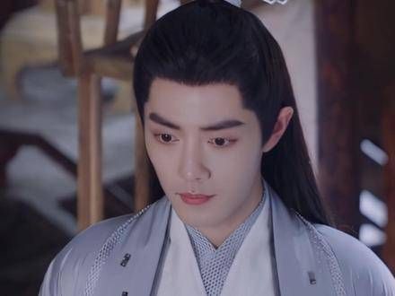 身姿仪态真是绝妙,颇有魏晋名士的风采