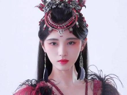 抬眸瞬间,鞠婧祎 鞠婧祎