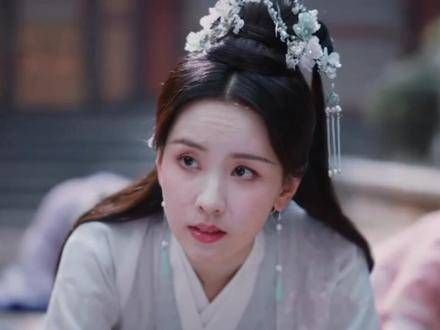 谁能体会她的辛酸,她心中的魇之花绽放得最为绚烂