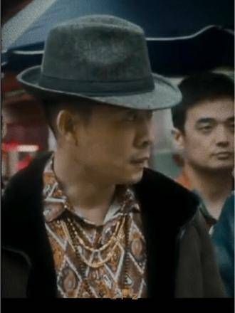 脆口苹果汁多,但易碎牙小心食用 张译