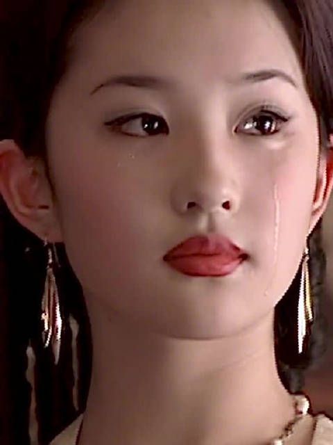 刘亦菲14岁也能美的倾国倾城,美人果然是与年龄无关!