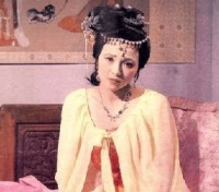 原创红楼梦：你以为秦可卿是上吊而亡？二月经水不来才是关键