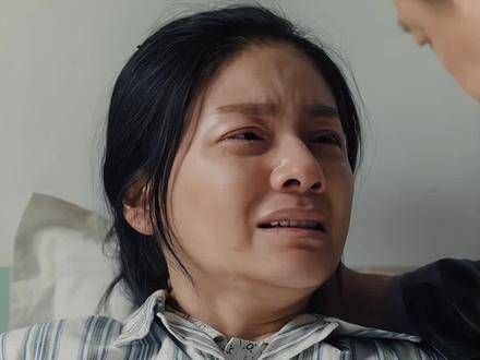 后来啊,回忆成了我们唯一的相聚方式了