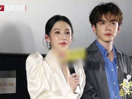 大戏看北京演艺快报 《七夜雪》中,薛紫夜和霍展白的情感变化是逐步推进的…
