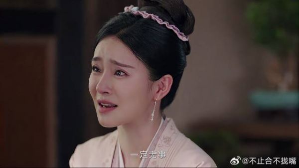 顾母不忍连累丫鬟,送盘缠让她独自逃命,对方反应心酸了