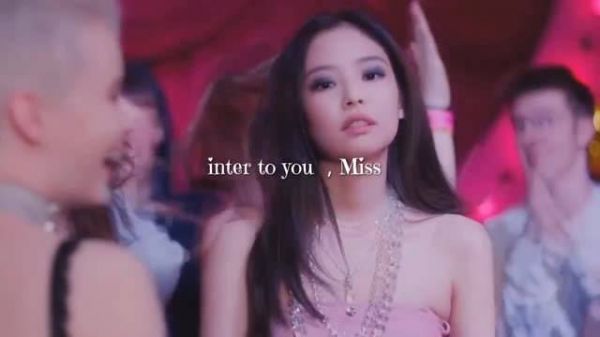 再唱一次《SOLO》，帮助小年克服所有难题！