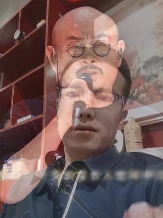 每个人都不容易,不论你现在面临什么挑战,都要调整心态,勇敢前行