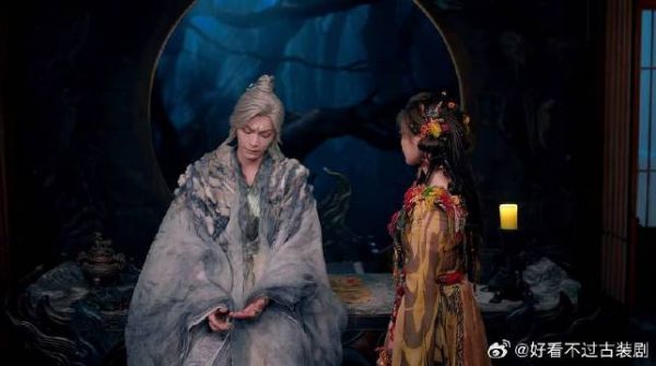 战神得知幕后凶手是自己哥哥,很伤心,幸有祥云安慰