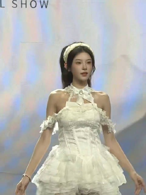 这个美貌,我服了