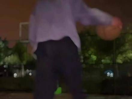 等你看过《你的婚礼》《前任 3》《萤火之森》《比悲伤更悲伤的故事》《我在世界尽头等你》