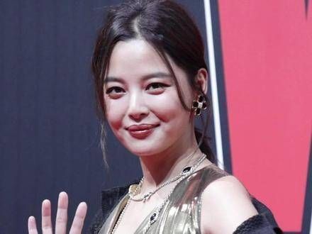 全上海最美的老板李李来了,最爱 那种不可一世的拽拽表情