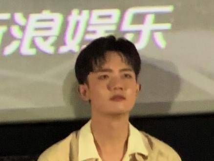 哈哈哈,所以鸟莎拉蒂 什么时候能拿下玛莎拉蒂的代言啊 玉骨遥