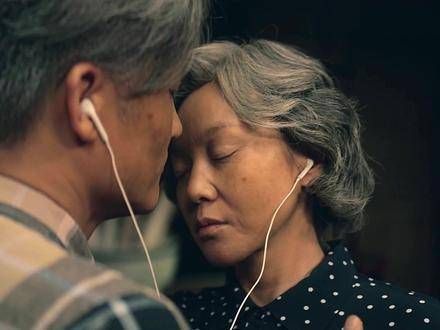 是谁设定了“当妈的模样”?愿每位妈妈都能活出真我!