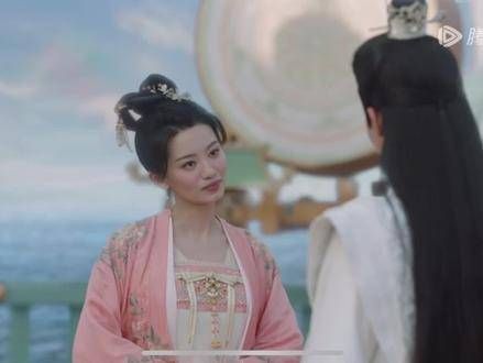 经过岁月的洗礼,再次回顾这段时光,才意外发现其中隐藏的惊喜, 杨紫