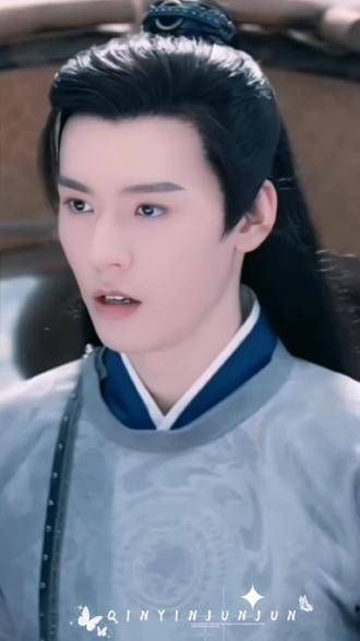 几日未见,我的韩烨依旧帅气非凡