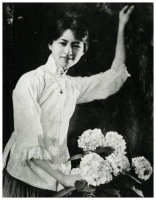 林徽因儿媳：丈夫落难时离婚，给儿子改名换姓，再婚12年难逃厄运